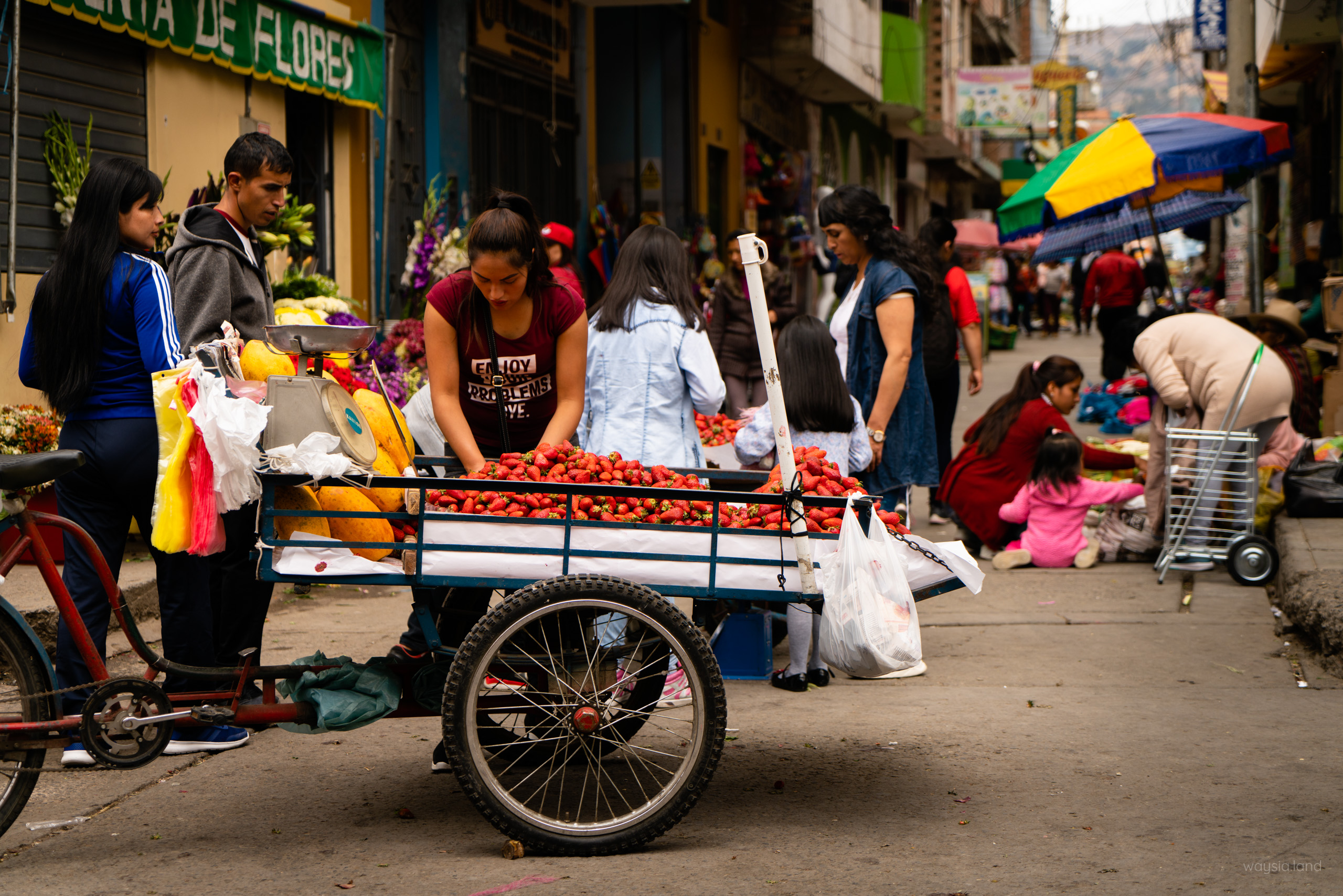 Huaraz street markets