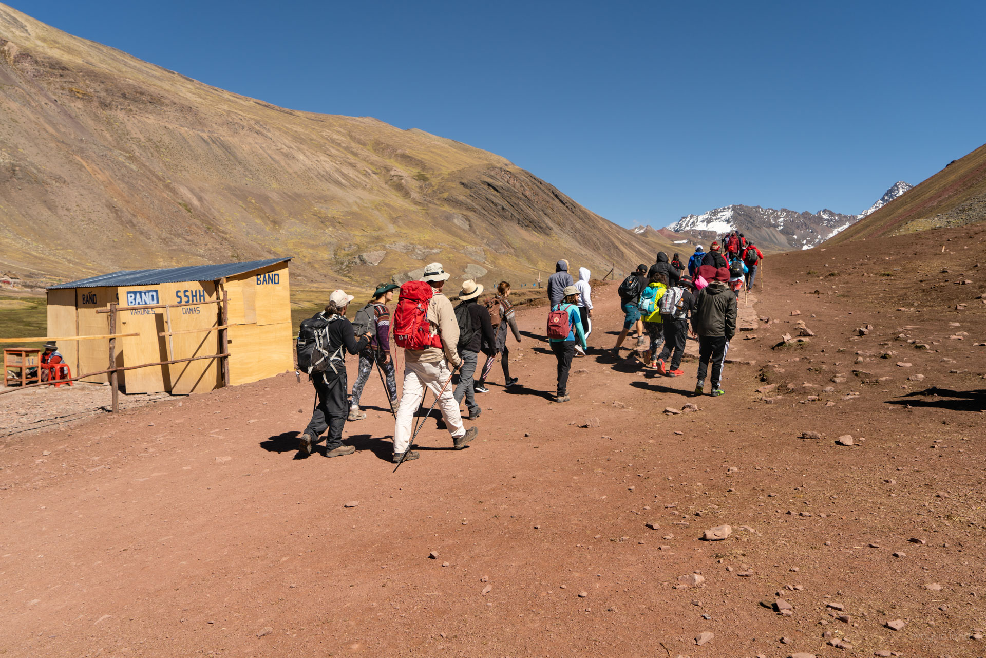 And we're off - Rainbow Mountain Hike