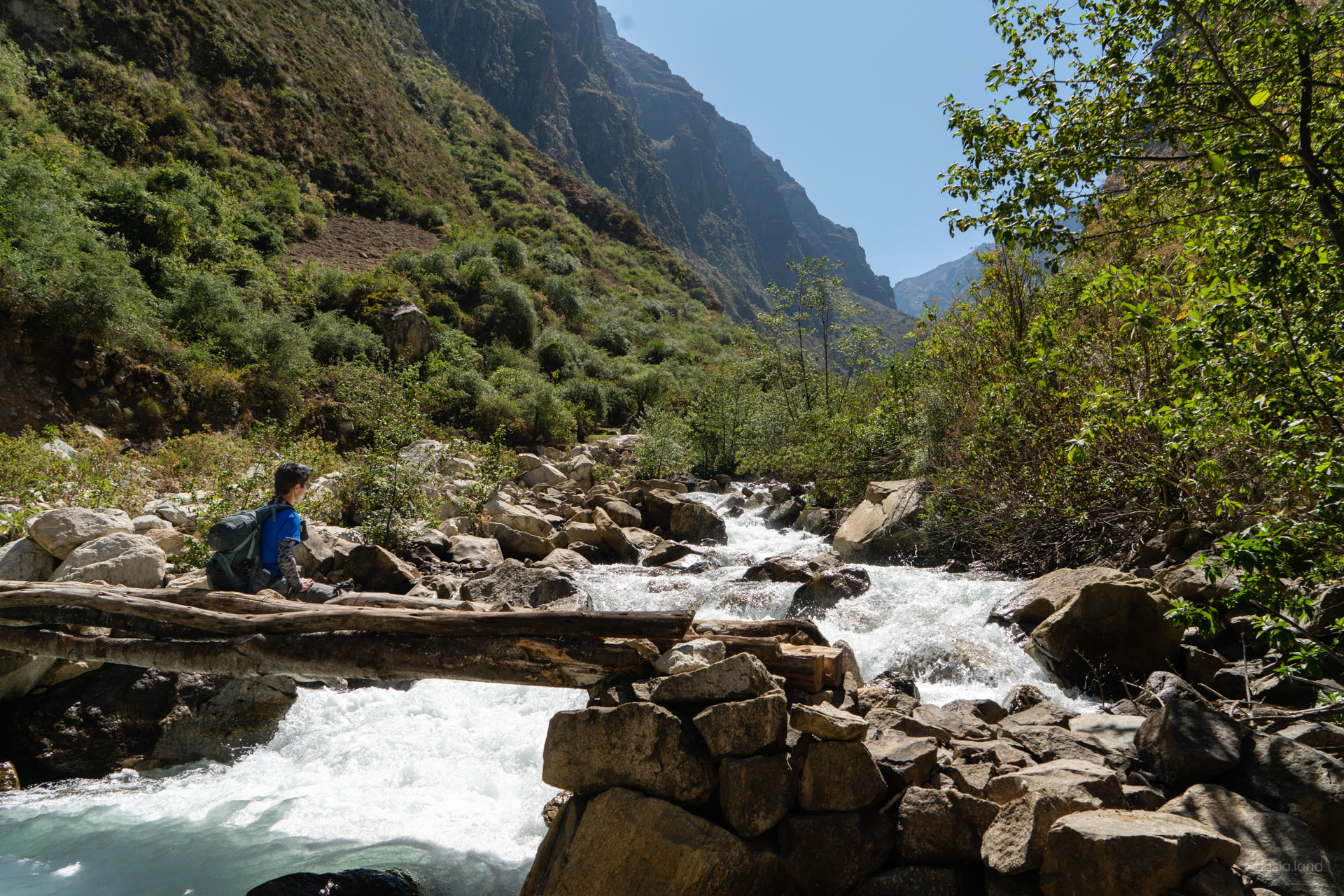 This bridge isn't actually part of the trek. The area is actually avalanche-prone (just look at the size of the boulders in the photo) so it's advisable to keep moving for safety reasons.